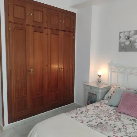 Avd. Cabo Noval 아파트 산루카데바라메다